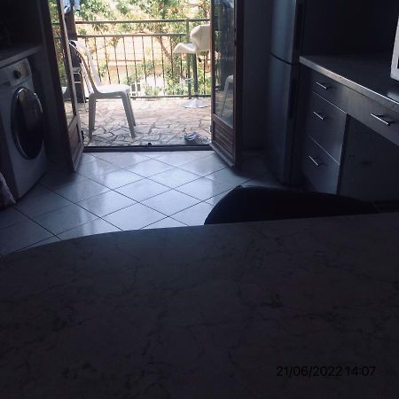 Roomate Near Paris 圣但尼 外观 照片